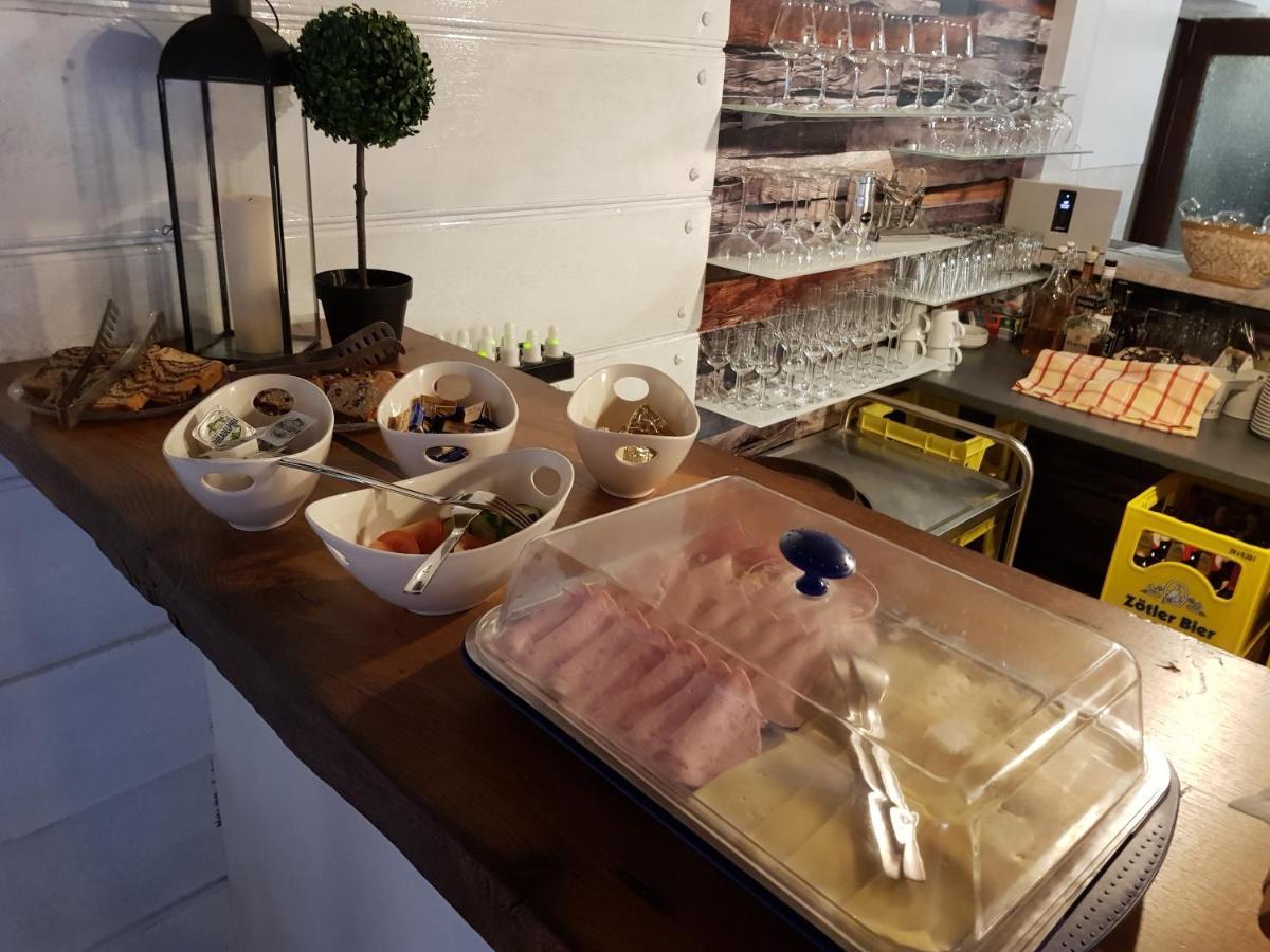 רטנברג Pension - Restaurant Jaegerwinkl מראה חיצוני תמונה