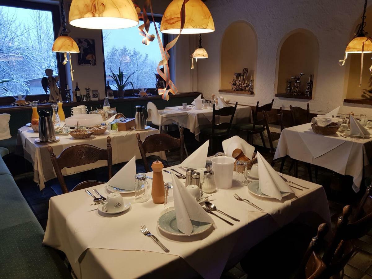 רטנברג Pension - Restaurant Jaegerwinkl מראה חיצוני תמונה